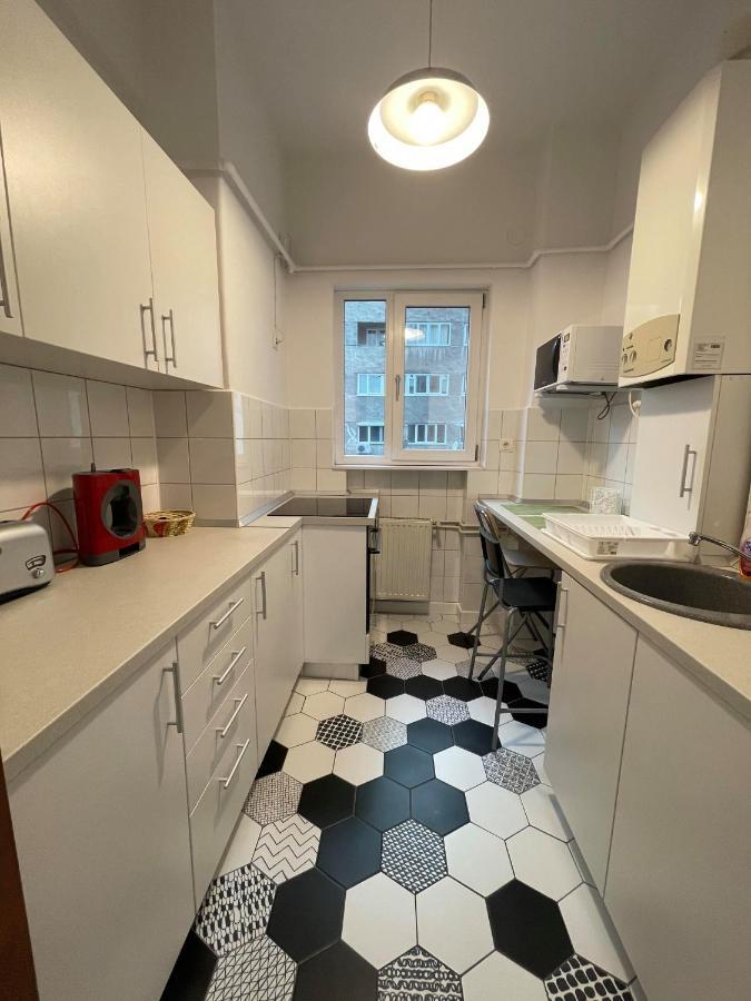 Interbellic Flat Leilighet Bucureşti Eksteriør bilde