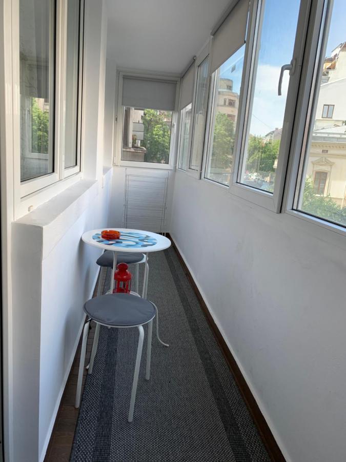 Interbellic Flat Leilighet Bucureşti Eksteriør bilde